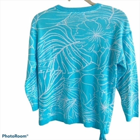 Tommy Bahama Aqua and White Island Bloom Tie Sweater Sz XS - Picture 2 of 6